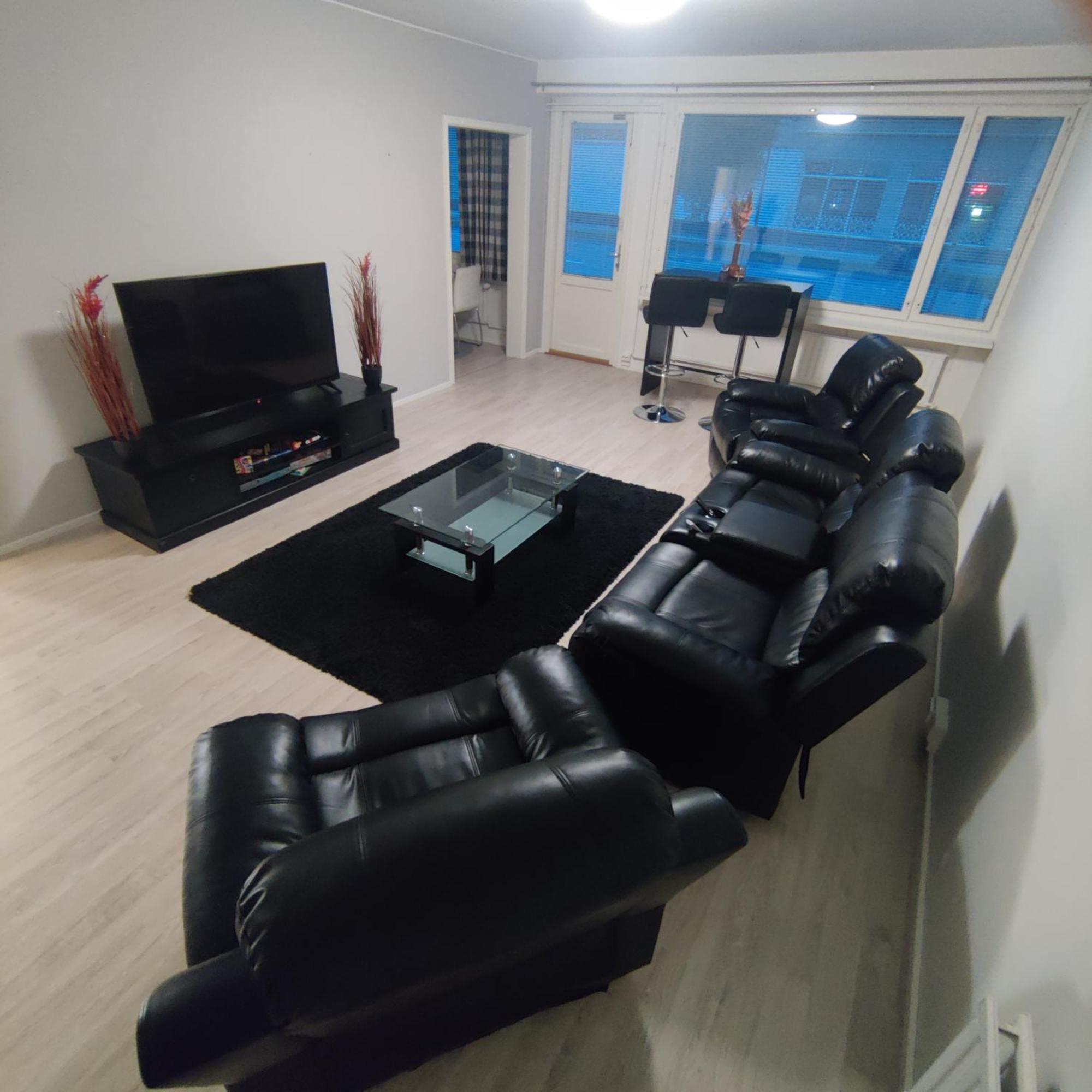 Sea - 3 Bedrooms Апартаменты